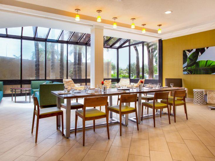 Holiday Inn Miami West - Airport Area By Ihg Hialeah Gardens Ngoại thất bức ảnh